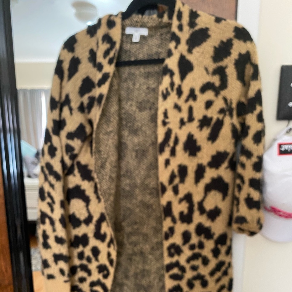 Long leopard print sweater barely worn